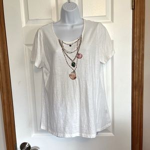 Boston Proper Top LIKE NEW 🌸W/ hand stitched Necklace W/ beads in sequence  🌸